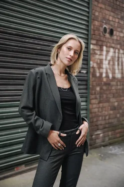 Freeman T. Porter Bernie Lawlands Hot