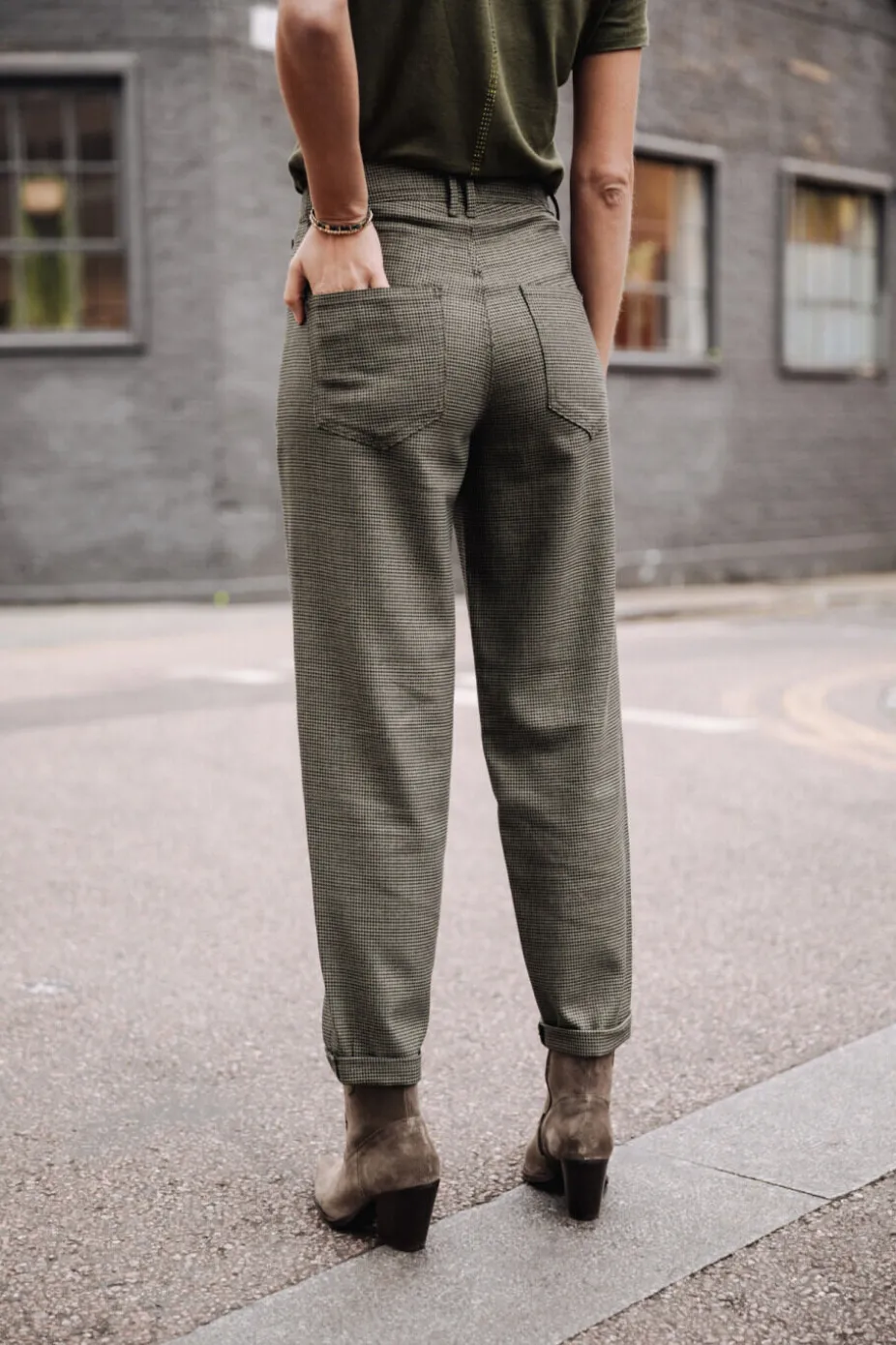 Freeman T. Porter Edita Dundee Clearance