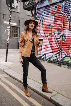 Freeman T. Porter Kristen Daim Fashion