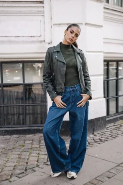 Freeman T. Porter Kristen Leather Shop
