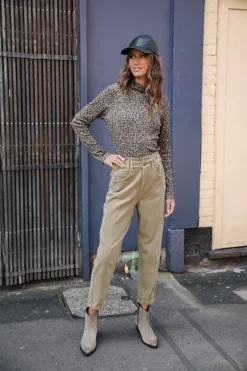 Freeman T. Porter Lara Veluto Store