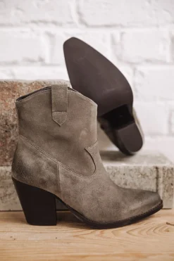 Freeman T. Porter Luana Suede Shop