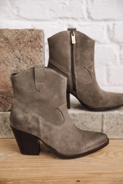 Freeman T. Porter Luana Suede Shop
