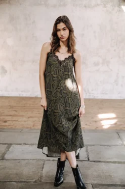 Freeman T. Porter Mia Pythonia Shop