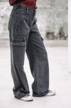 Freeman T. Porter Moxie Denim Fashion