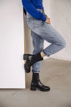 Freeman T. Porter Natasha Denim New