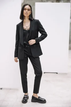 Freeman T. Porter Stessy Socially Fashion