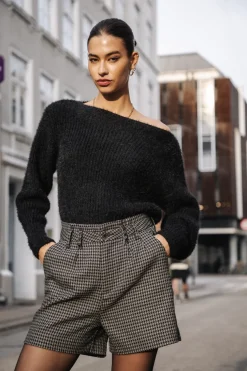 Freeman T. Porter Vanessa Eliott Store